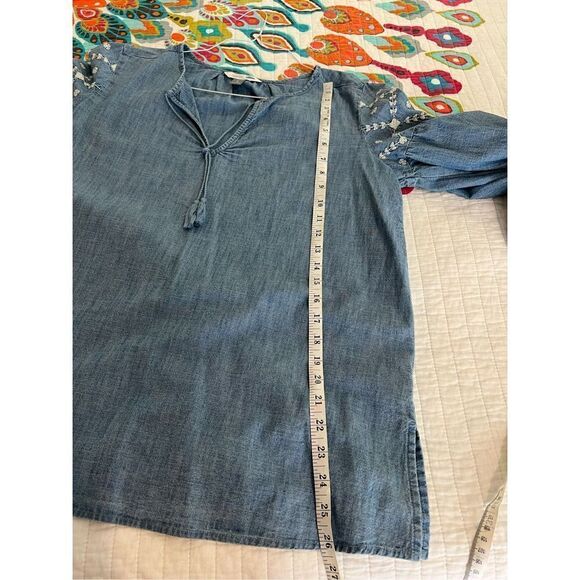 Old Navy The Tunic Light Blue Jean Shirt with white embroidery on arms size Larg - Picture 14 of 15
